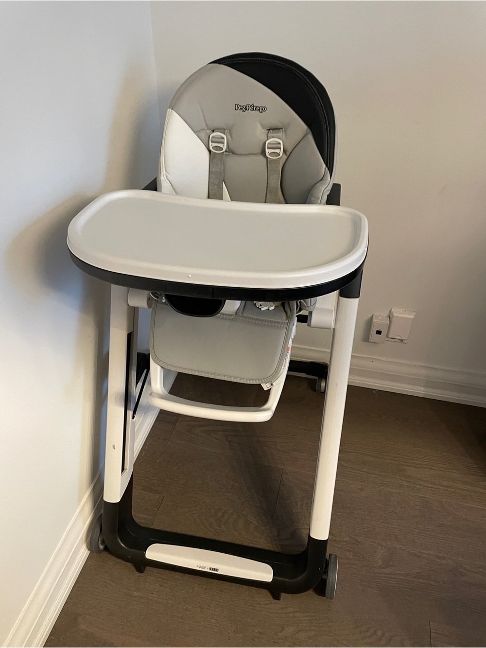 Grey and Black Peg Perego High Chair - Great Condition. Pickup in Toronto